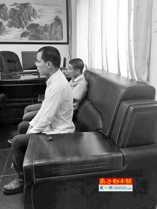 @С(r)ɳ䛿ڹ